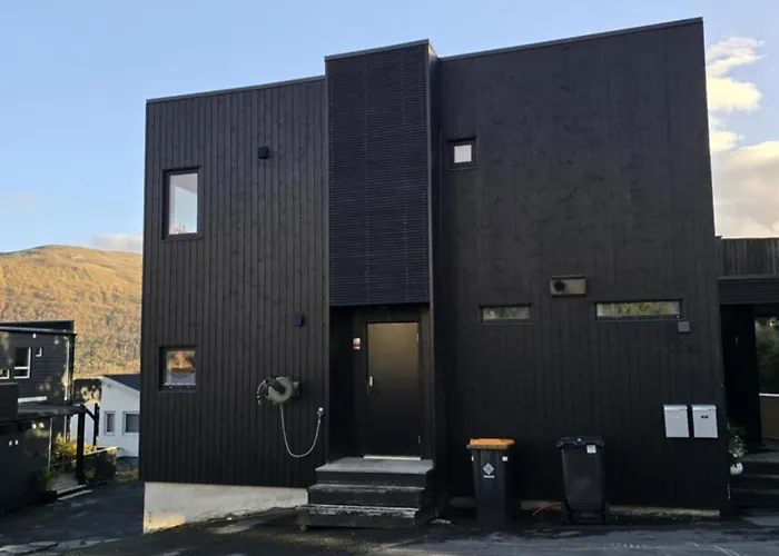 Cozy In The Heart Of Apartamento Tromsø